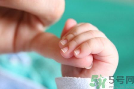 三手煙危害嬰幼兒健康?隱形殺手需注意