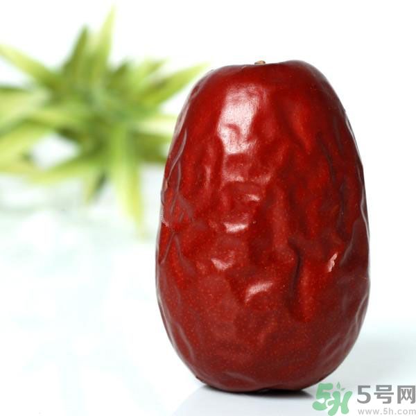 紅棗吃多了會(huì)上火嗎？吃紅棗要注意什么？