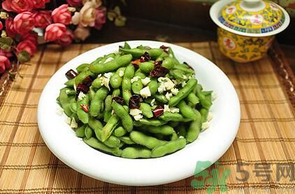 夏天吃毛豆好嗎？夏天吃毛豆有什么好處？