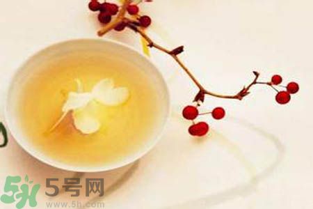 月經(jīng)期間可以喝茉莉花茶嗎？月經(jīng)期間喝茉莉花茶好不好？