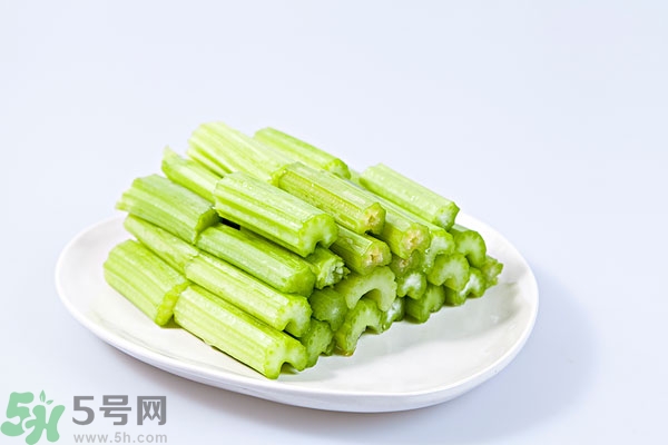 芹菜對心臟好嗎？吃芹菜對心臟有什么影響？