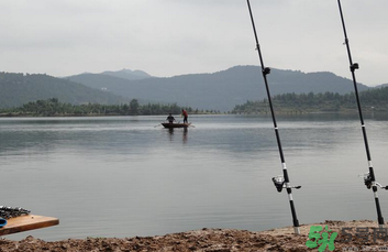 十月份可以釣魚嗎？十月份釣魚用什么餌料？