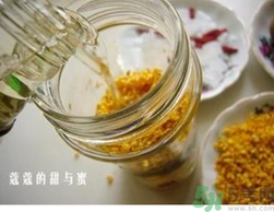 桂花酒可以加蜂蜜嗎？桂花酒可以和蜂蜜一起吃嗎？