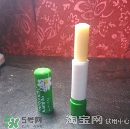 小甘菊唇膏小孩能用嗎？herbacin賀本清小甘菊唇膏小孩可以用嗎？