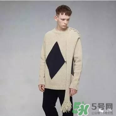 孔劉穿的什么衣服？孔劉衣服同款