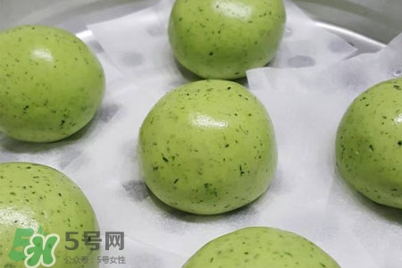 清明果和青團(tuán)是一種食物嗎？清明果和青團(tuán)的區(qū)別