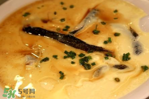 小黃魚(yú)怎么燉湯？小黃魚(yú)燉湯怎么做好吃？