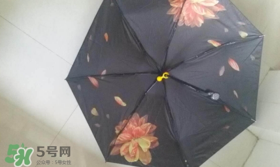 蕉下小黑傘能遮雨嗎？蕉下太陽傘能淋雨嗎？