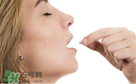 感冒藥和消炎藥能一起吃嗎？感冒藥吃多了會怎樣