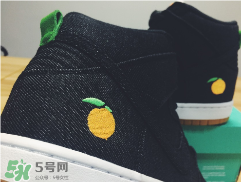 nike sb dunk momofuku限量版滑板鞋多少錢？