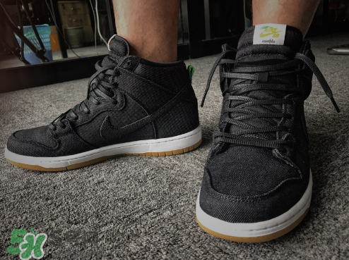 nike sb dunk momofuku限量版滑板鞋多少錢？