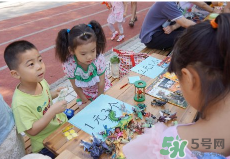 寶寶不去幼兒園怎么辦？寶寶不去幼兒園哭鬧怎么勸導？