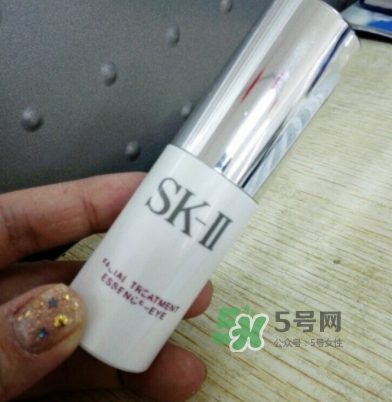 skii眼部神仙水怎么用？sk2眼部精華乳使用方法