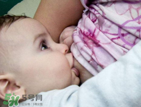 顏值低或因輸在了母乳上  母乳喂養的孩子更好看嗎？