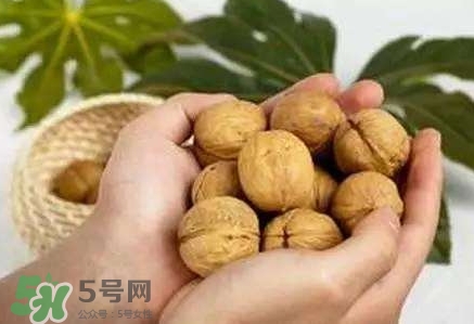 核桃與什么食物相克？核桃和什么一起吃有營養？