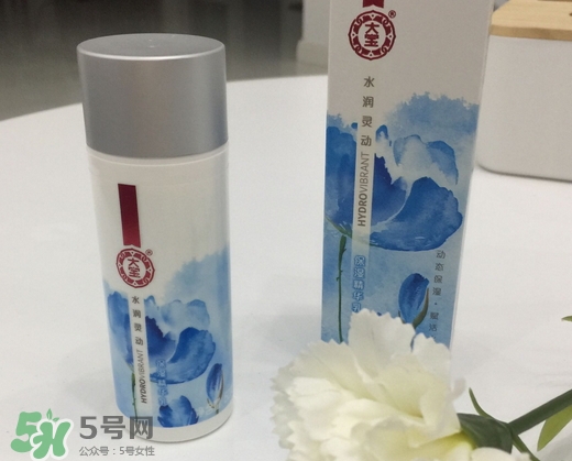 大寶水潤靈動保濕精華乳怎么樣_好用嗎