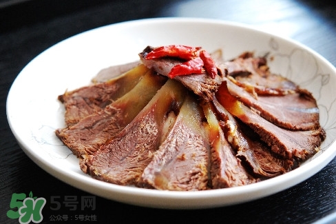 牛腱子肉是哪個部位？醬牛肉都要用什么材料