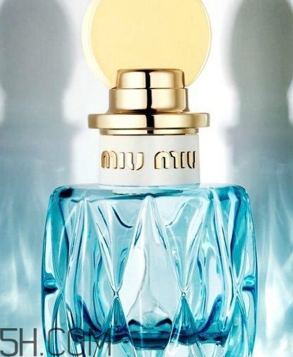 miumiu瀅藍香水好聞嗎？miumiu eau bleue香水香調