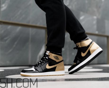 air jordan 1 top3黑金鴛鴦配色上腳效果好看嗎？