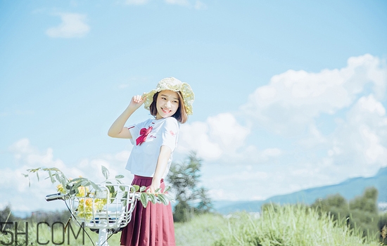 fancl卸妝油和植村秀卸妝油哪個好用？卸妝油可以卸指甲油嗎？