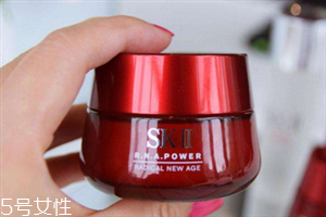 sk2大紅瓶面霜適合什么膚質(zhì)？適合自己最重要