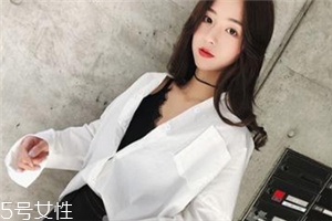 襯衫可以搭配羽絨服嗎？襯衫要這樣搭配