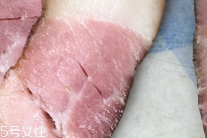 煙熏臘肉會致癌嗎？別大量吃就行