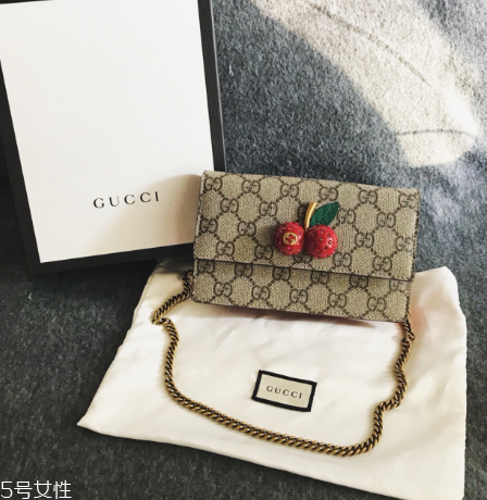 gucci櫻桃包多少錢？gucci櫻桃鏈條包價格