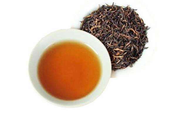 烏龍茶為什么叫青茶 因為這個特點