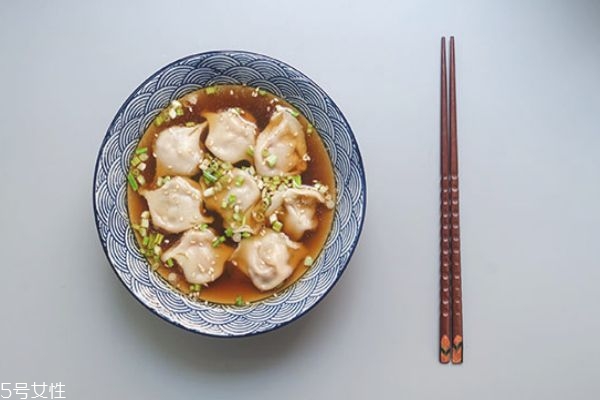 過年吃什么餡的餃子寓意好 過年吃餃子有什么講究