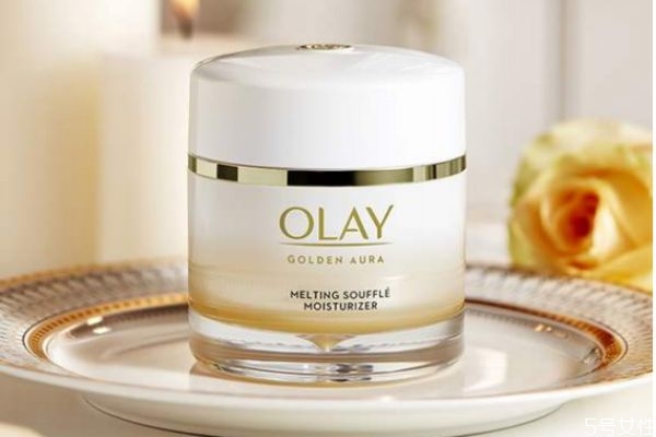 olay氣泡霜油不油 olay氣泡霜適合膚質