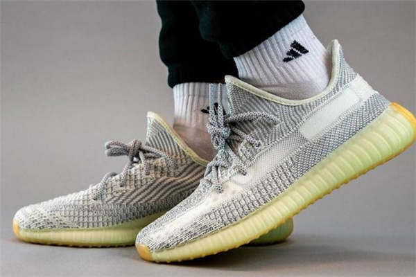 yeezy350灰天使真假對比 椰子350灰天使真假鑒定