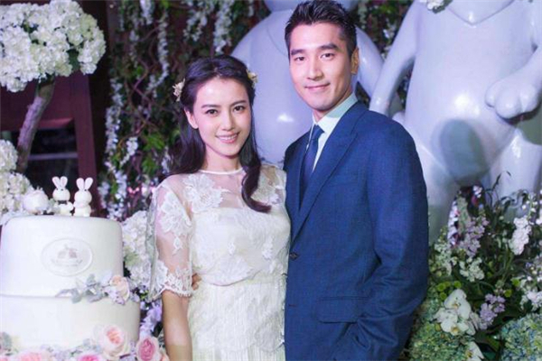 老婆精神出軌了怎么辦 老婆精神出軌后的表現