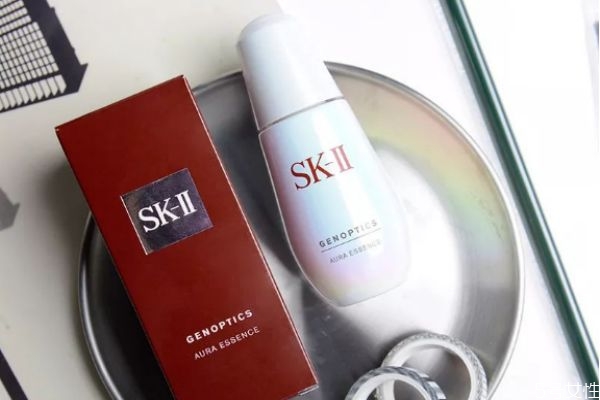 sk2小燈泡會悶痘嗎 sk2小燈泡停用后會怎樣