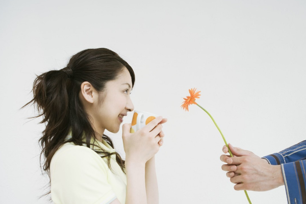 如何跟水瓶座戀人相處 和水瓶座戀人相處的秘訣