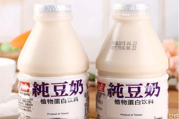 豆奶粉和豆?jié){一樣嗎 豆奶粉和豆?jié){的區(qū)別