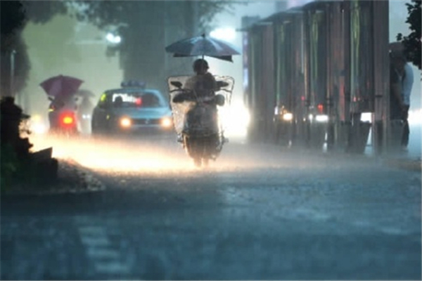 受困者聊天記錄你以后一定要幸福 暴雨的危險及自救方法