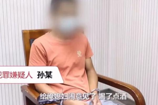 男子為尋妻在小區門口設靈堂 夫妻矛盾最好的解決方式