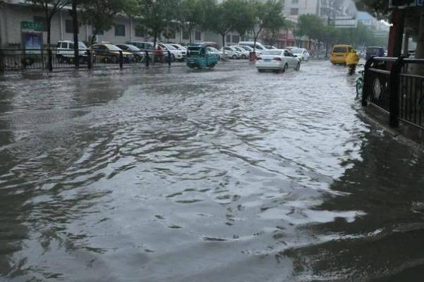 暴雨天氣會影響網絡嗎 暴雨天氣會打雷嗎