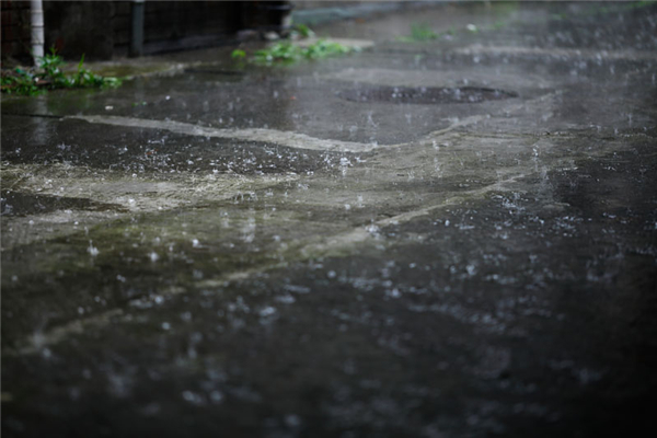 暴雨可以出行嗎 暴雨出行注意事項