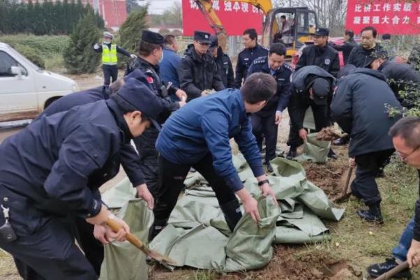 暴雨時哪里比較安全 暴雨時什么地方最危險