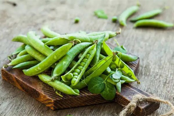 青豆怎么炒好吃 青豆炒蝦仁的做法