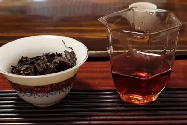 貢眉白茶是涼性還是熱性 貢眉白茶上火嗎